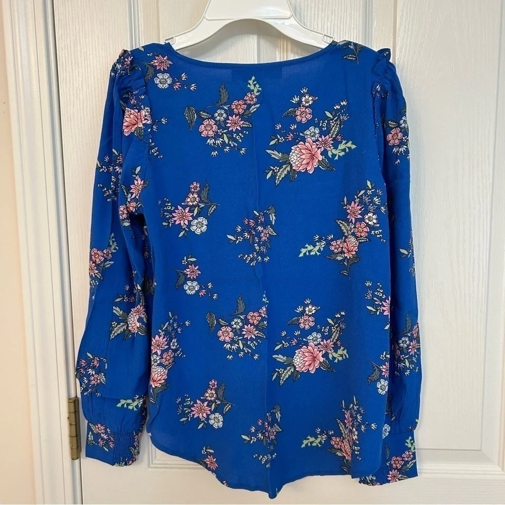 Loft Floral Ruffle V-Neck Long Puff Sleeve Blouse in Royal Blue Floral Size XSP